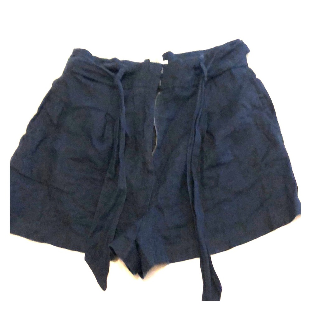 Navy linen high waisted shorts with belt